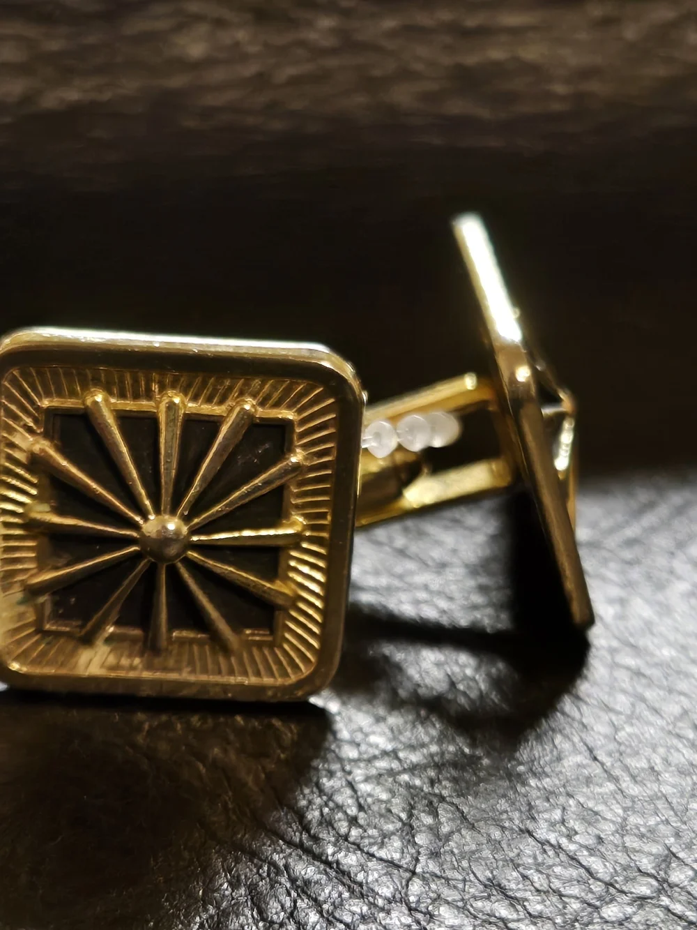 Cuff Links VINTAGE Gold Tone and Enamel Square Makers Mark 